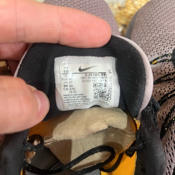 Nike quest size 10 - Picture 8 of 8